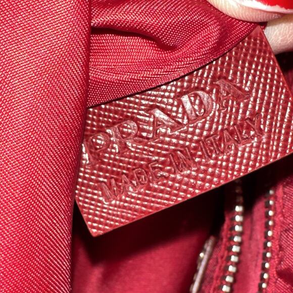 Authentic Prada Olive Green Nylon Tote Brown Leather Handles Red Interior Italy - Picture 16 of 16